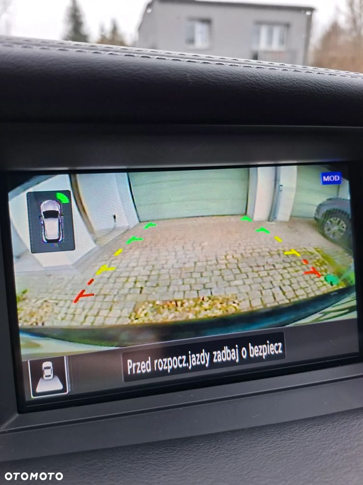 Infiniti Q30 2.0t Sport 7DCT - 13