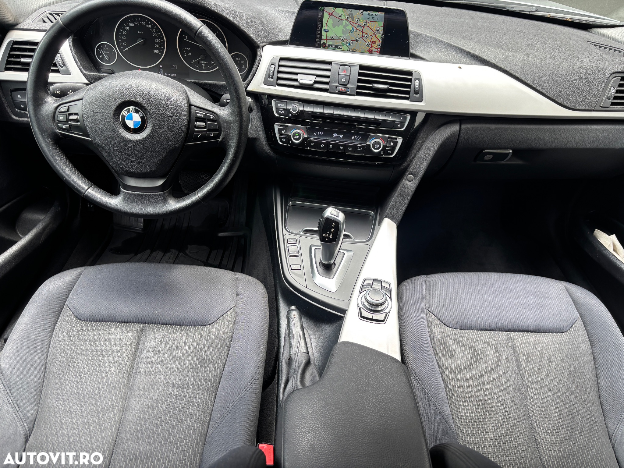 BMW Seria 3 318d Touring Aut. - 8