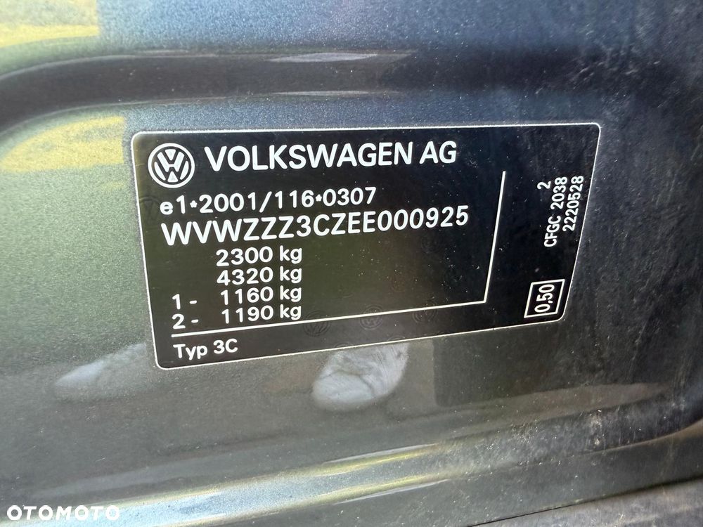 Volkswagen Passat Alltrack 2.0 TDI 4Motion DSG BlueMotion Tec - 12