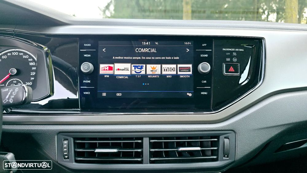 VW Polo 1.0 Trendline - 29