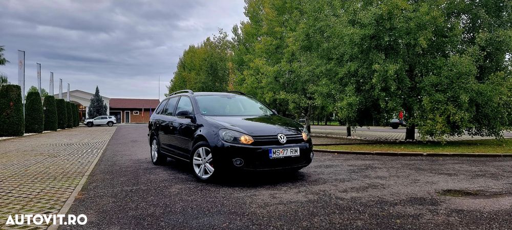 Volkswagen Golf 2.0 TDI DPF DSG MATCH - 8