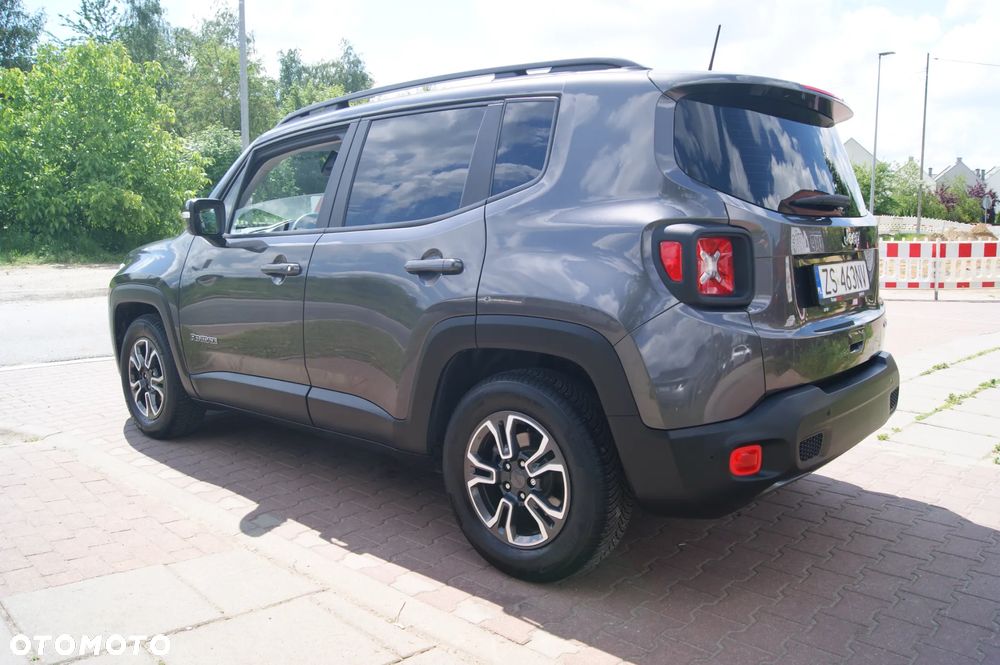 Jeep Renegade 1.3 GSE T4 Turbo Longitude FWD S&S - 6