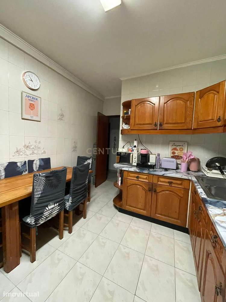 Encantador Apartamento T1 + 1 em Queluz com vista Panorâmica 180 - Grande imagem: 4/23