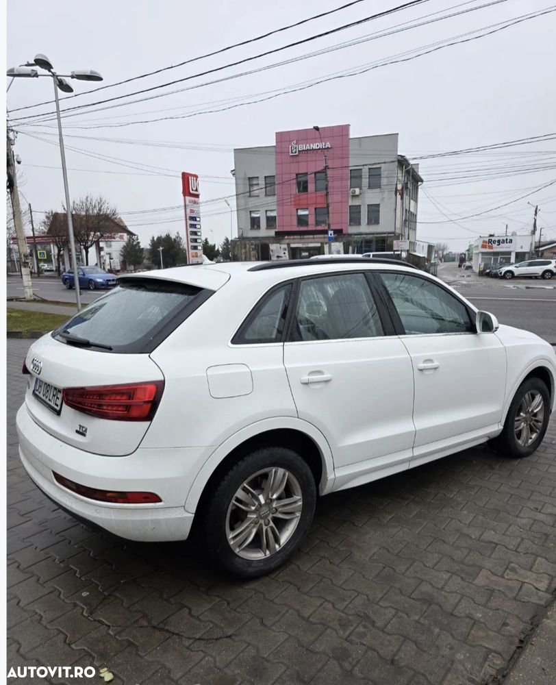 Audi Q3 2.0 TDI Quattro S tronic - 15