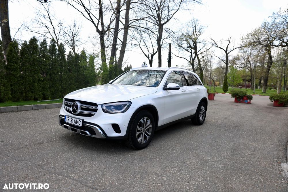 Mercedes-Benz GLC - 4