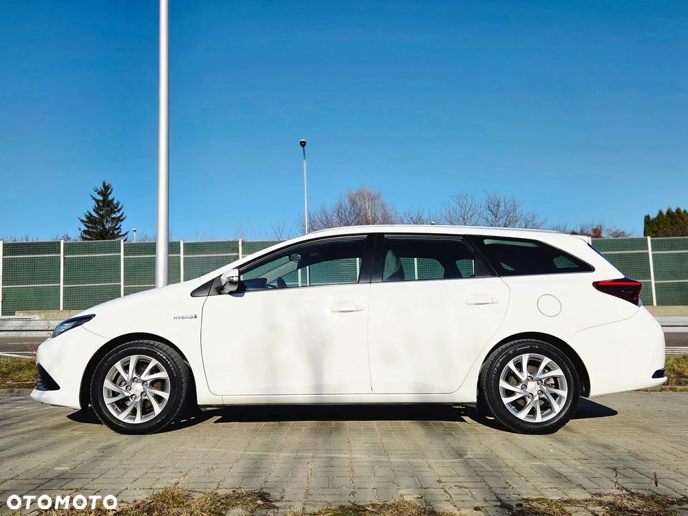 Toyota Auris - 7