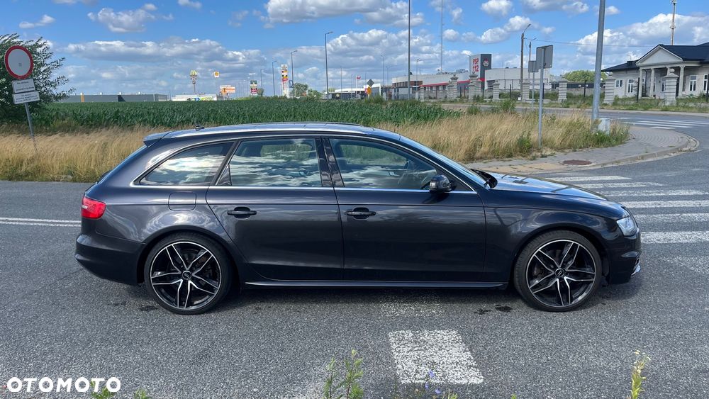 Audi A4 Avant 2.0 TDI DPF quattro S tronic Ambition - 5