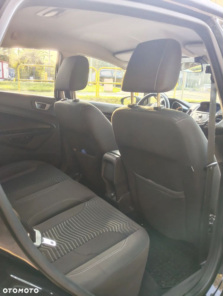 Ford Fiesta 1.25 Titanium - 9