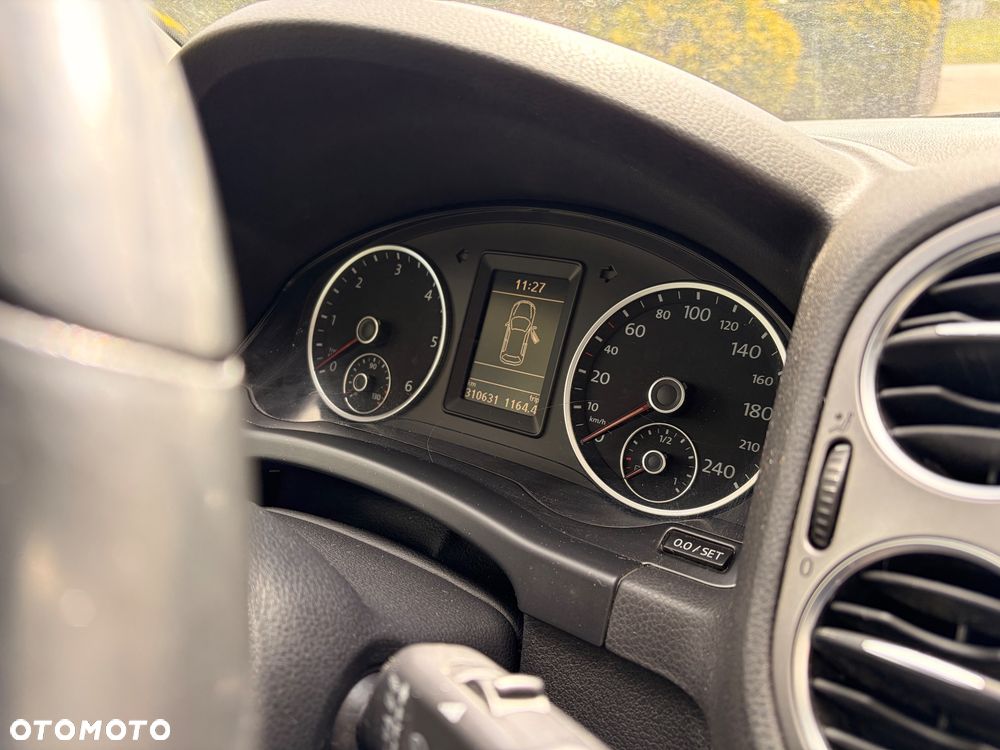 Volkswagen Tiguan 2.0 TDI DPF BlueMotion Technology Trend & Fun - 10