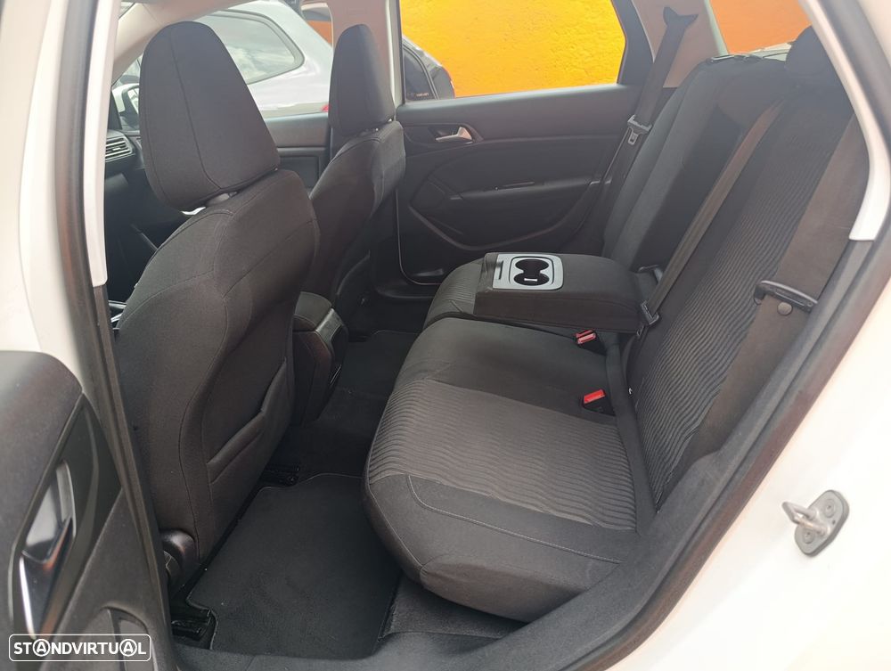 Peugeot 308 SW BlueHDi 120 Stop & Start Active - 9