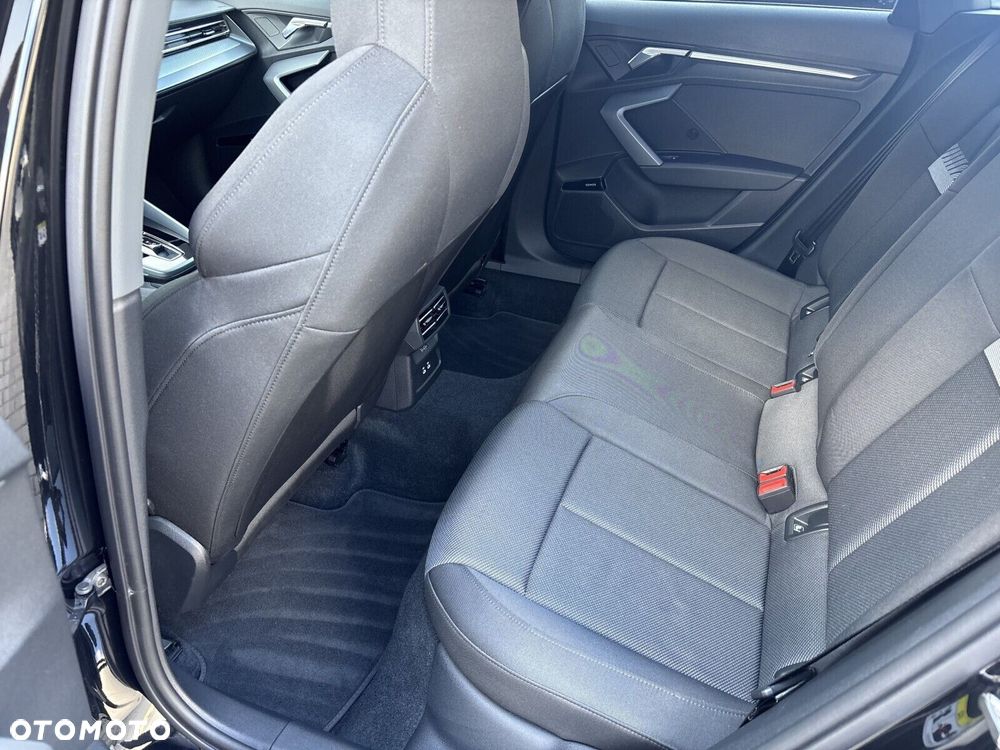 Audi A3 Sportback - 15