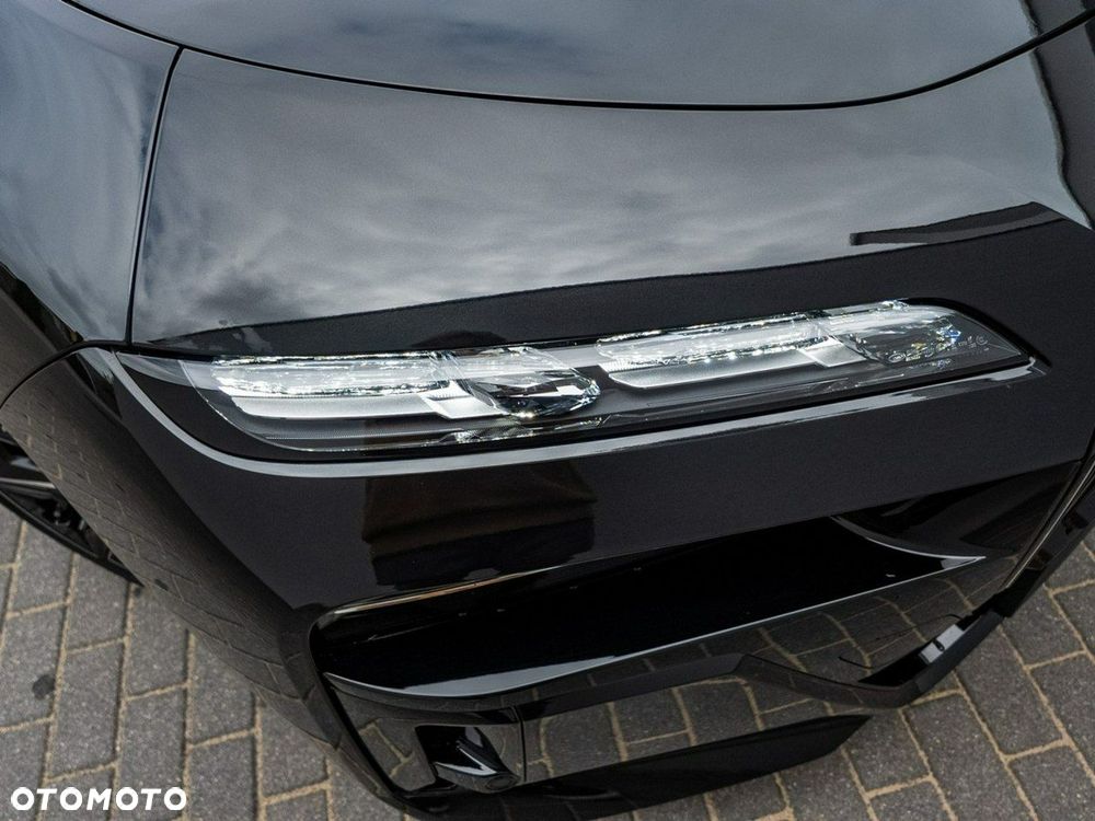 BMW Seria 7 740d xDrive mHEV sport - 9