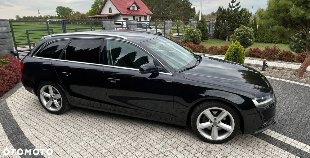 Audi A4 Avant 2.0 TDI DPF Ambiente - 9