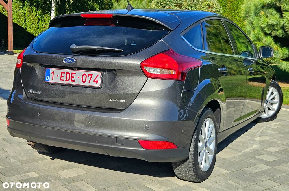 Ford Focus - 39
