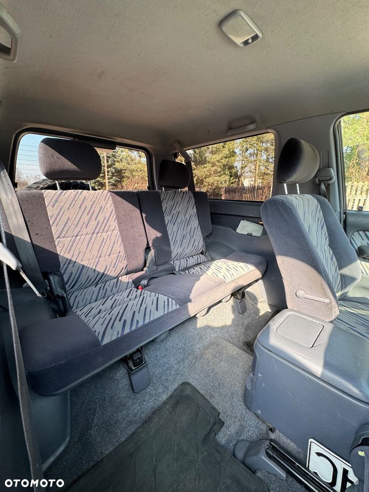 Toyota Land Cruiser KJ90 3.0 TD - 22