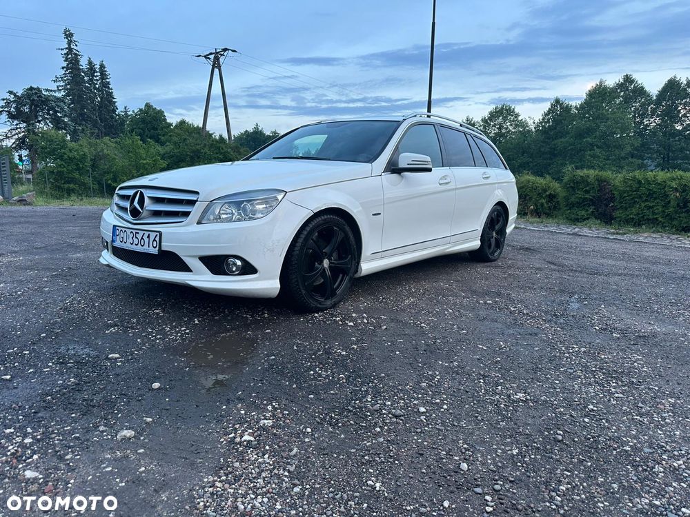 Mercedes-Benz Klasa C 180 Kompressor Automatik BlueEFFICIENCY Avantgarde - 2