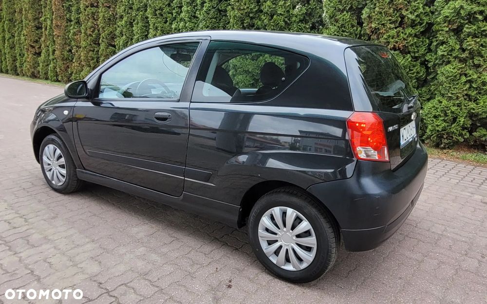 Chevrolet Kalos - 8