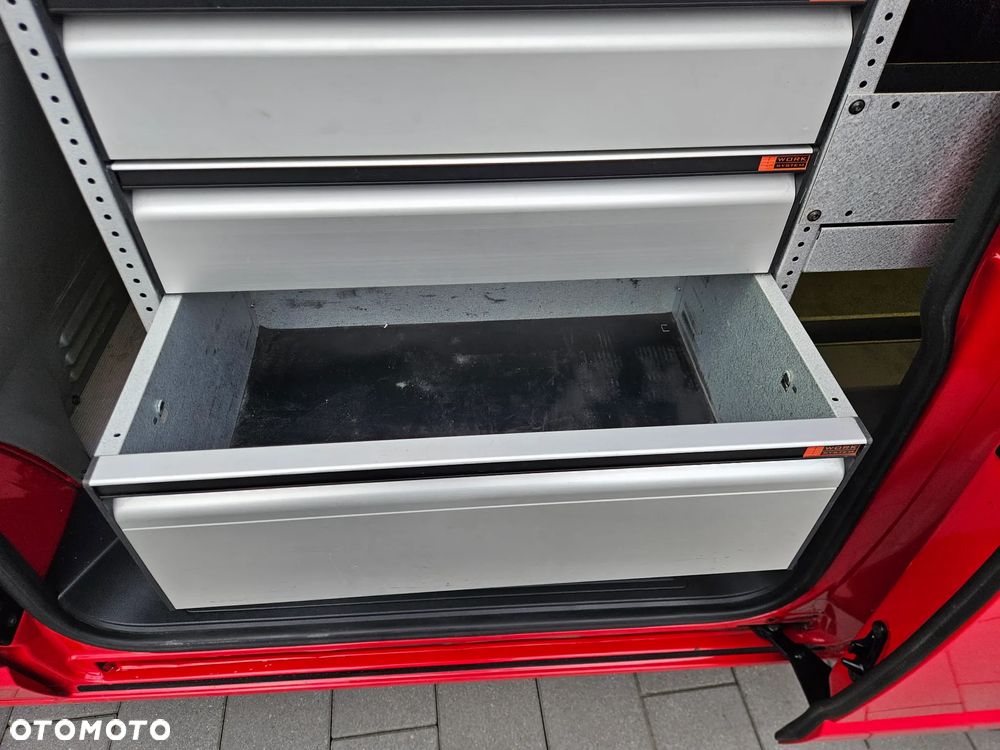 Volkswagen TRANSPORTER - 14