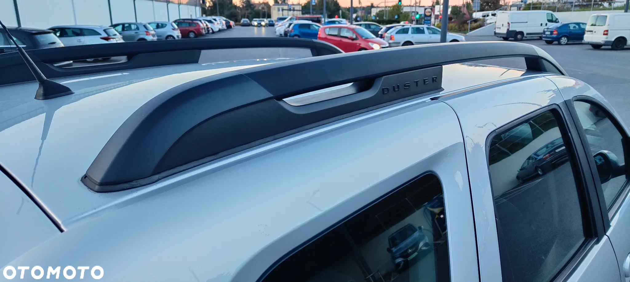 Dacia Duster 1.6 SCe Essential - 13