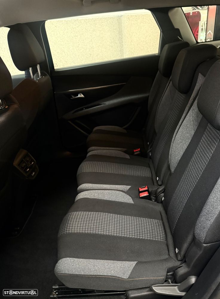 Peugeot 5008 1.5 BlueHDi Active Pack EAT8 - 16