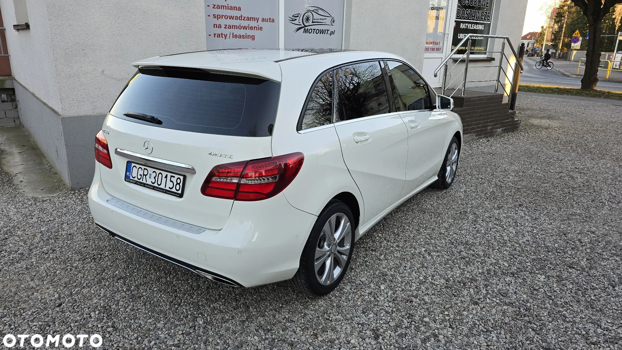 Mercedes-Benz Klasa B 250 4-Matic - 12