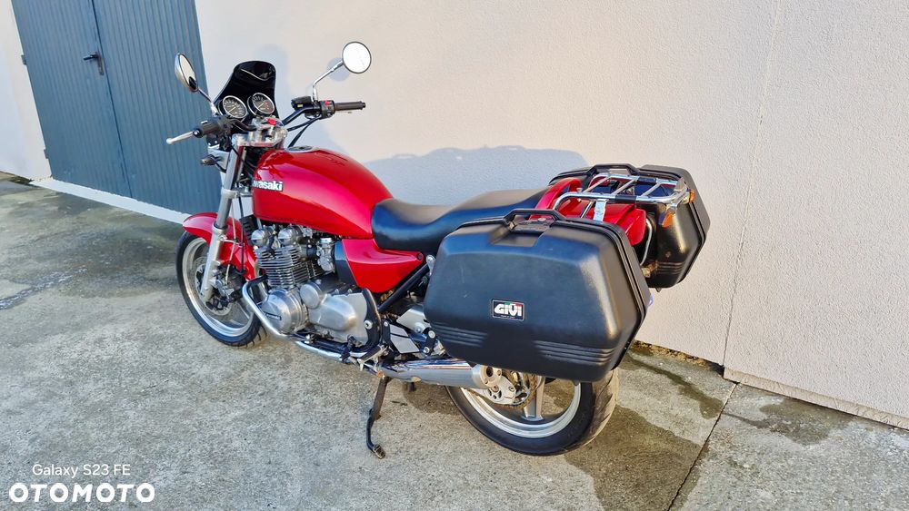 Kawasaki Zephyr - 24