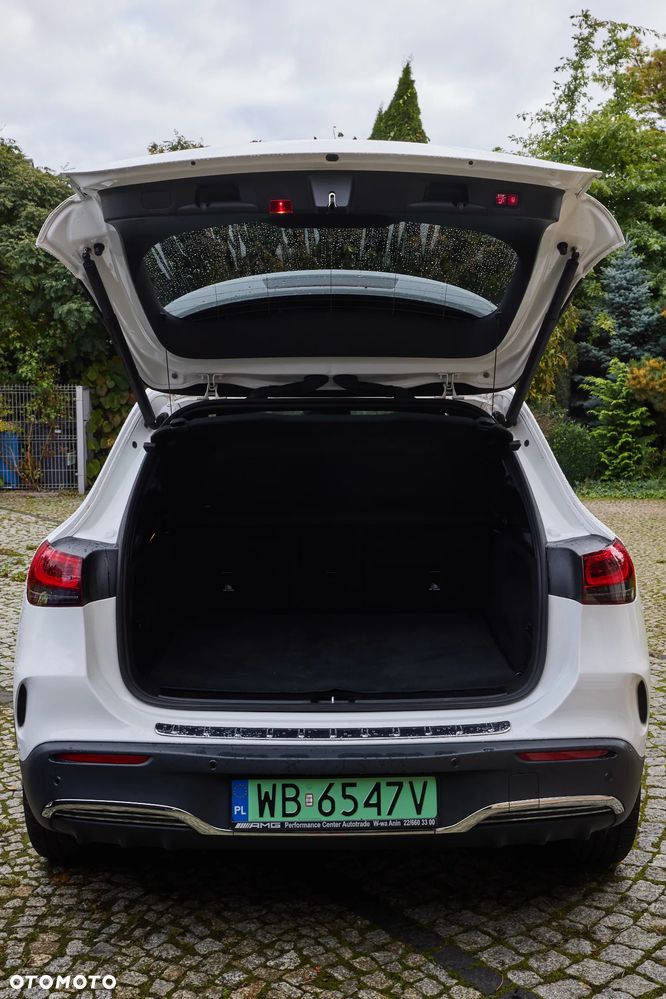 Mercedes-Benz EQA 250 66.5kWh AMG Line - 9