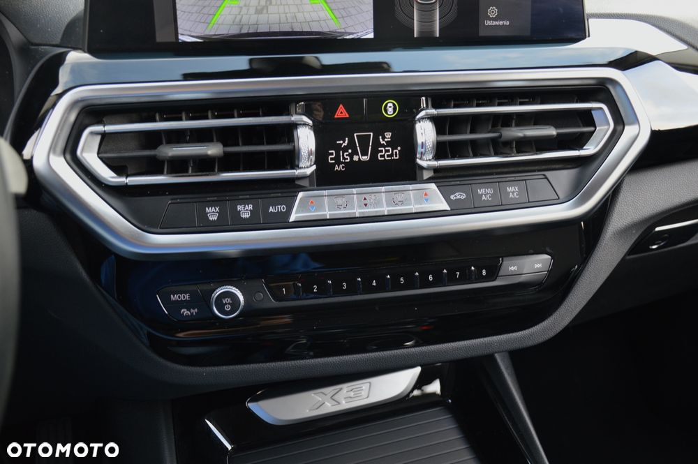 BMW X3 sDrive18d xLine sport - 33