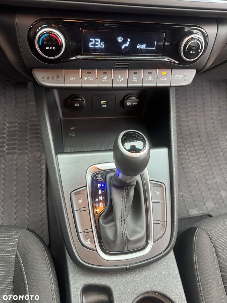 Hyundai Kona 1.6 GDI Hybrid Executive DCT - 18