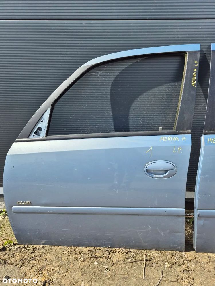 DRZWI OPEL MERIVA A - 3