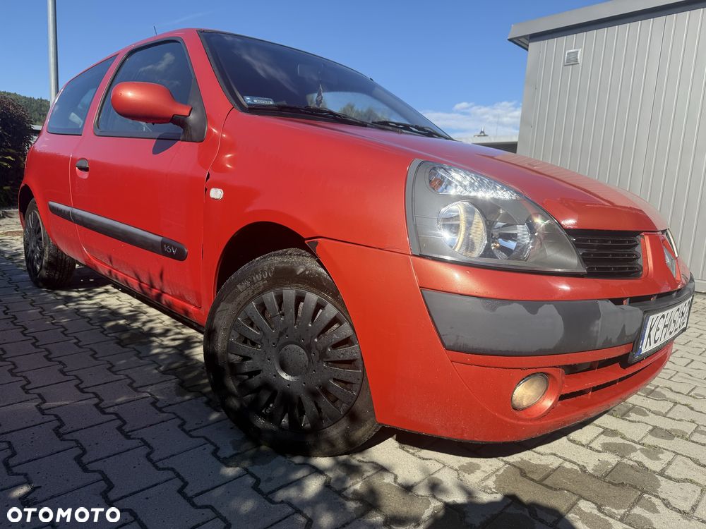Renault Clio - 2