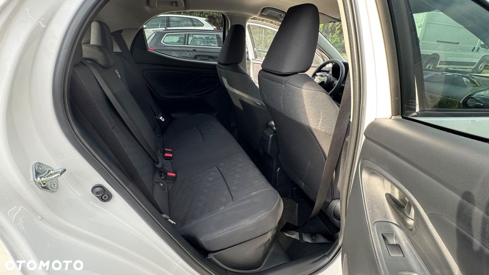 Toyota Yaris Hybrid 1.5 Style - 20