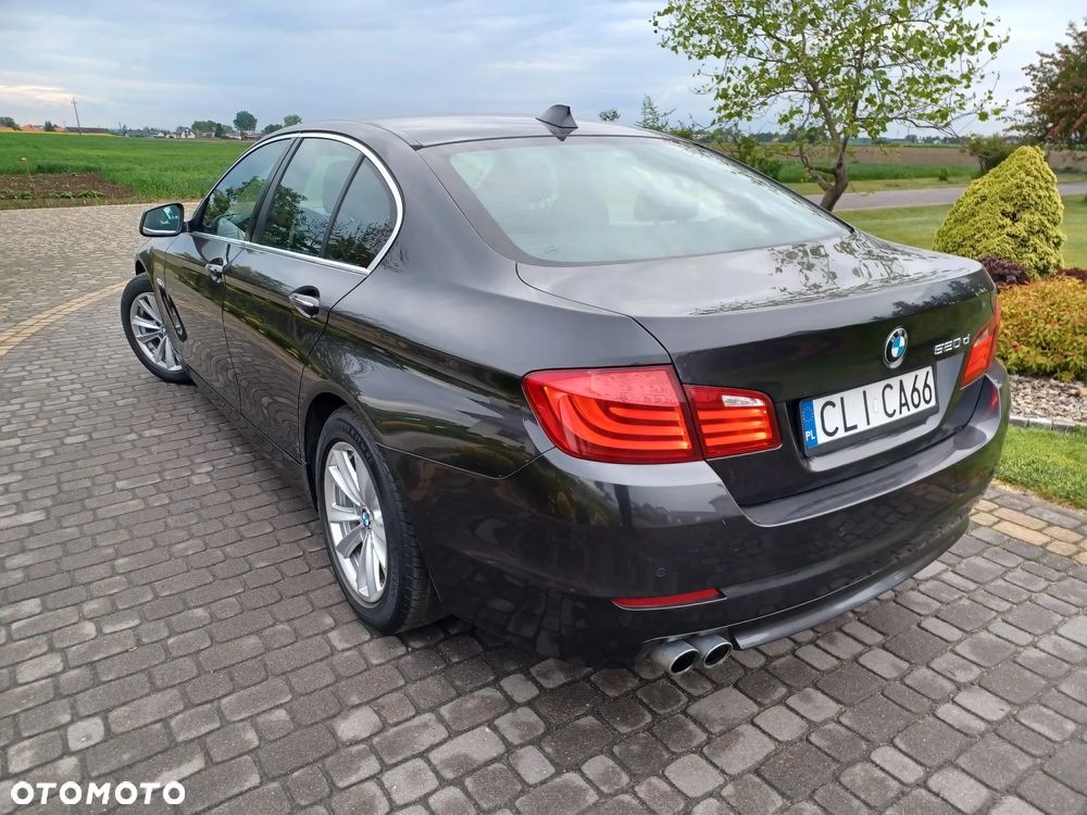 BMW Seria 5 520d - 3