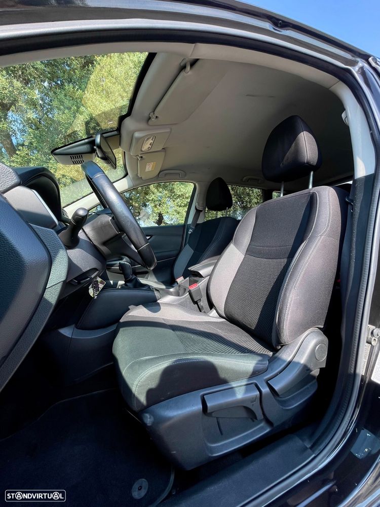 Nissan Qashqai 1.5 dCi DCT TEKNA - 11