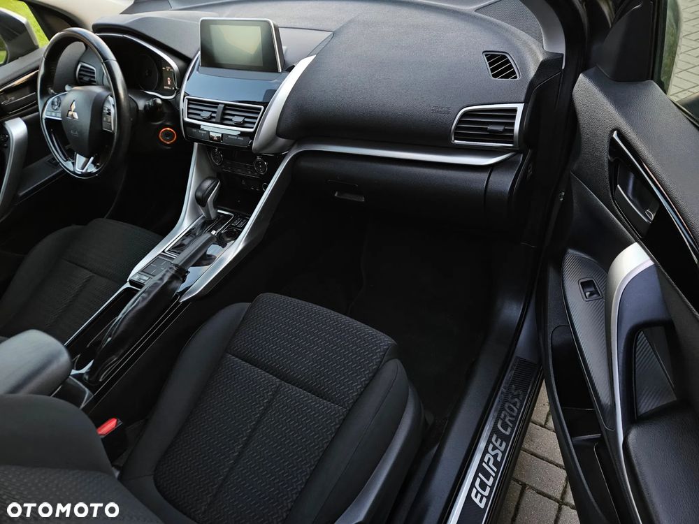 Mitsubishi Eclipse Cross 1.5 T-MIVEC (ClearTec) CVT 2WD Active - 21
