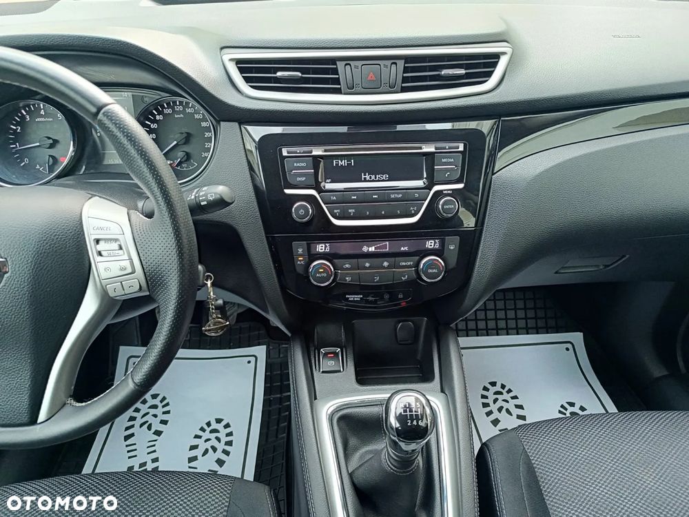 Nissan Qashqai 1.2 DIG-T Visia - 30