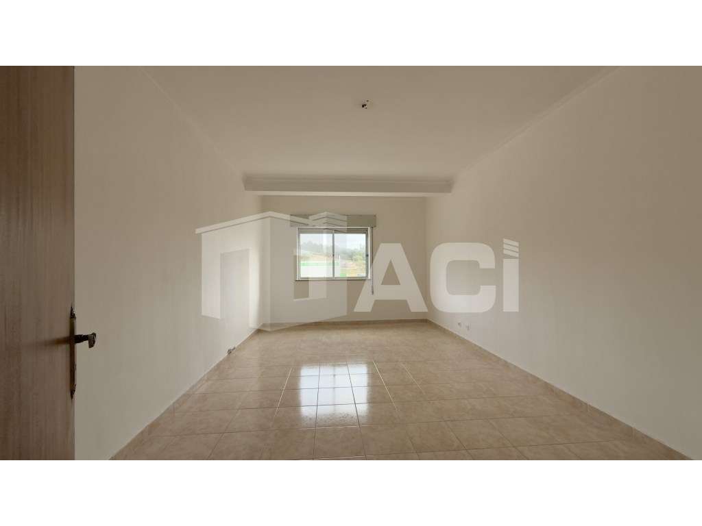 APARTAMENTO T2 - Junto à Cidade - Grande imagem: 3/17