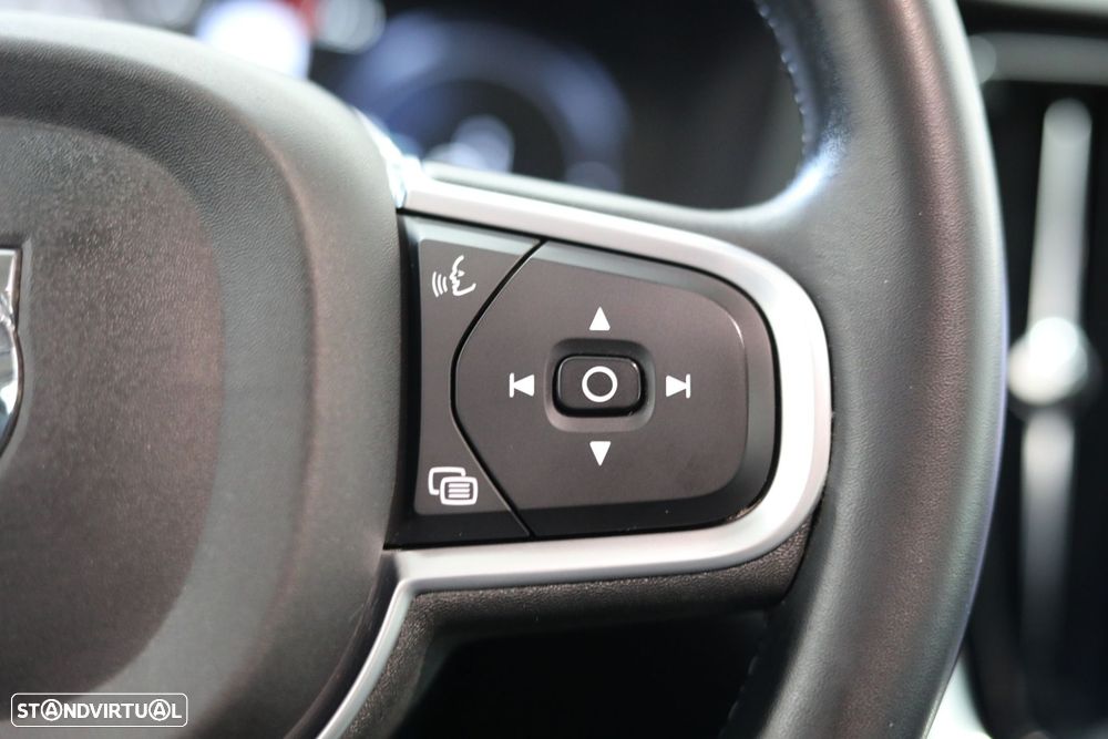 Volvo V60 2.0 T6 AWD TE Core - 18
