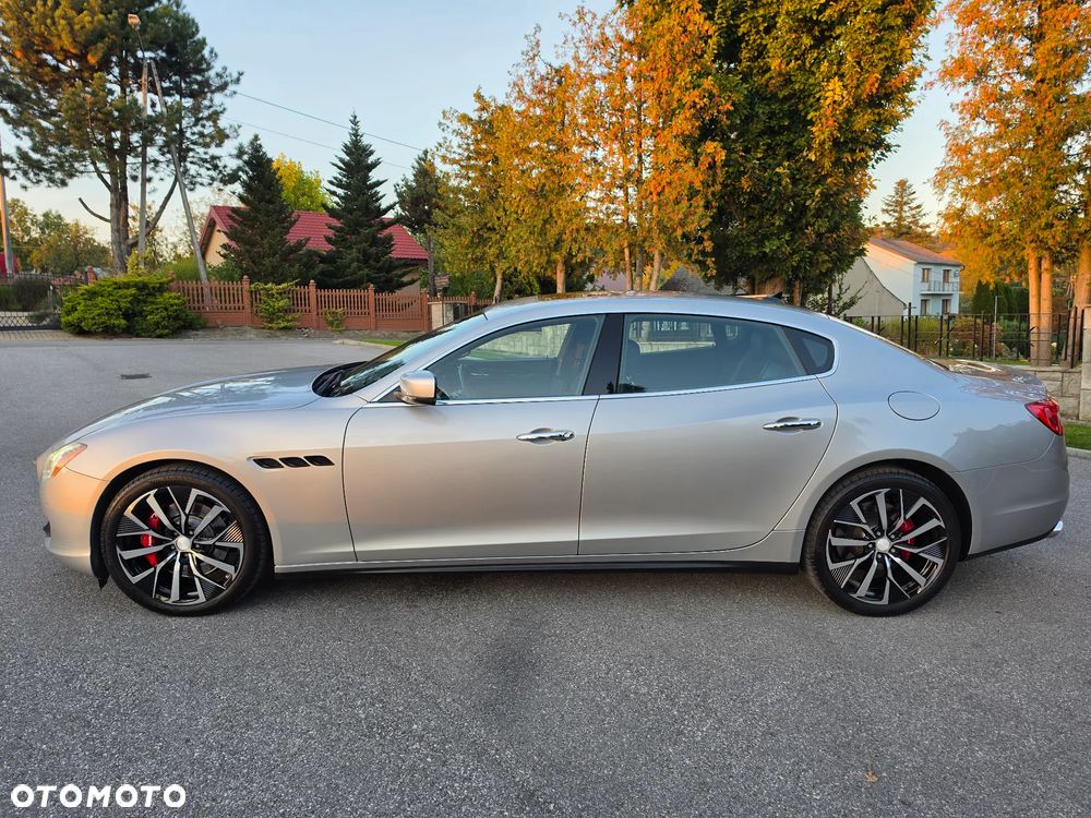 Maserati Quattroporte - 3