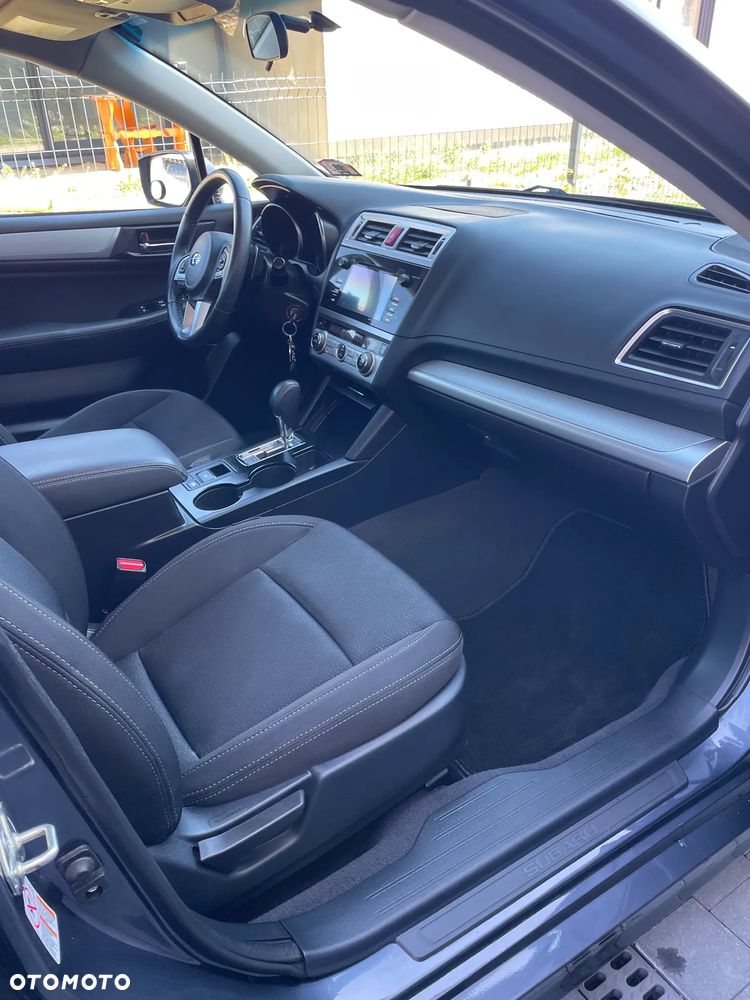 Subaru Legacy 2.5i Comfort - 10