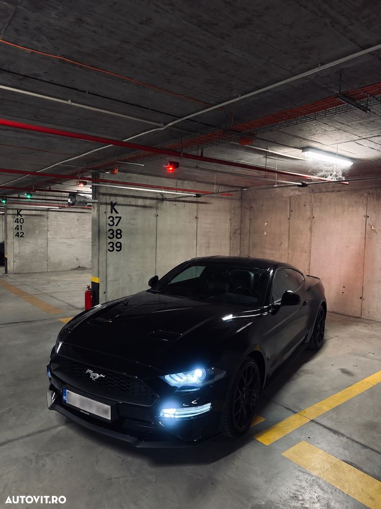 Ford Mustang 2.3 EcoBoost - 4