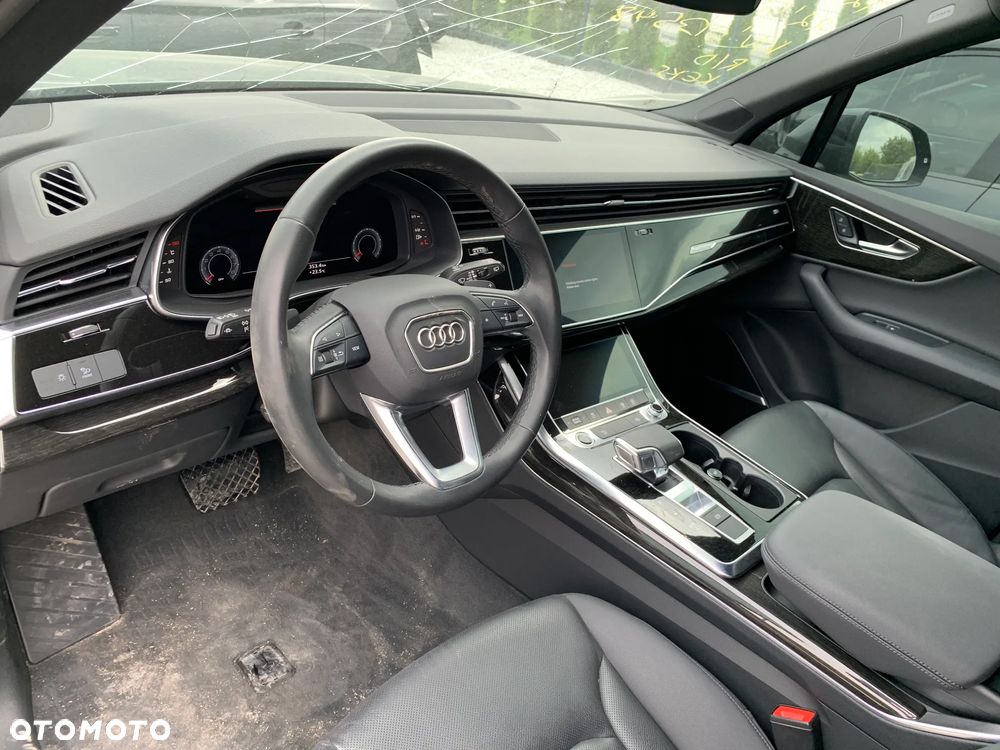 Audi Q7 - 15
