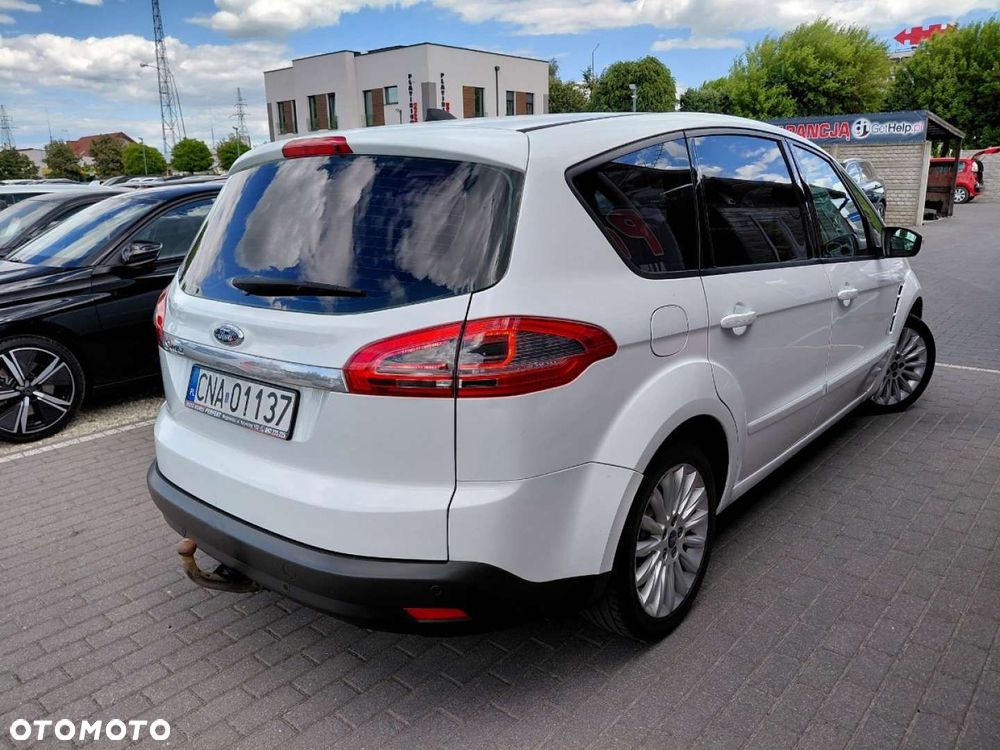 Ford S-Max - 8