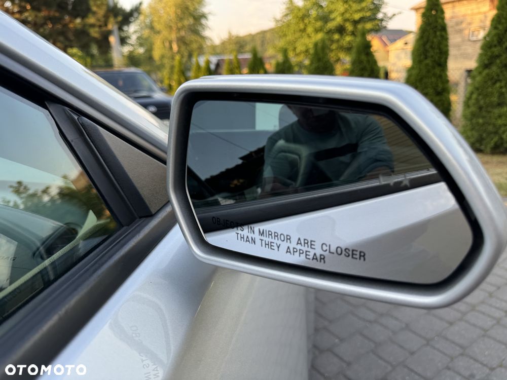 Chevrolet Camaro - 35