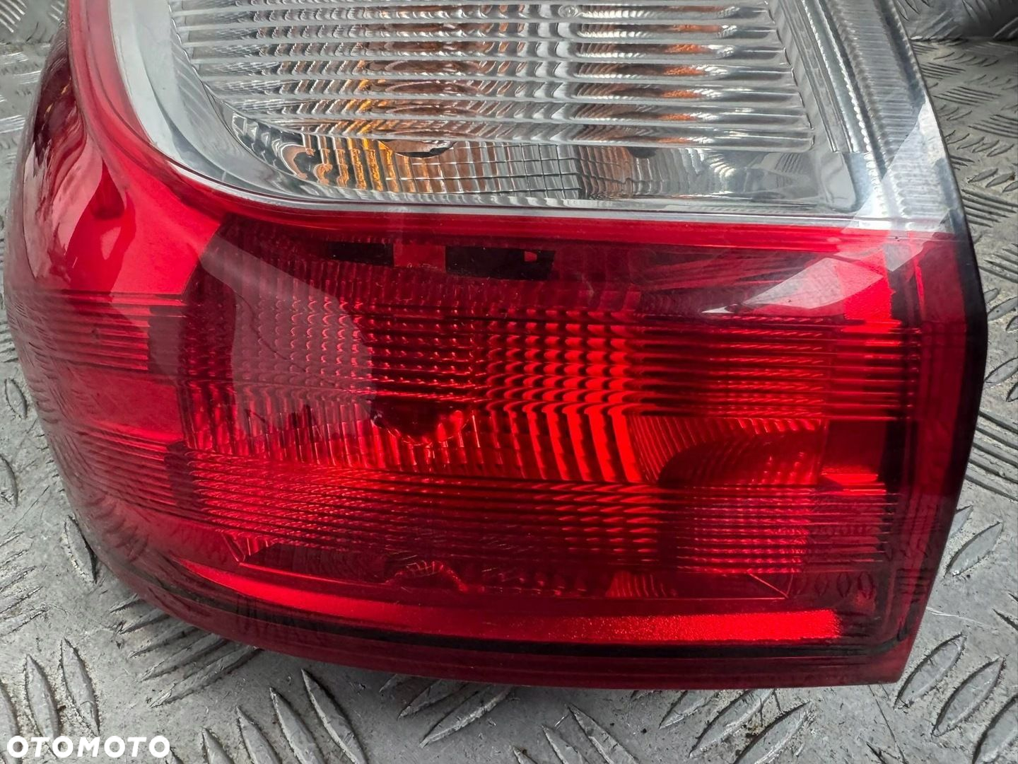 Ford Grand C-MAX II mk2 lift 2014-2019 lampa tył tylna lewa - 2