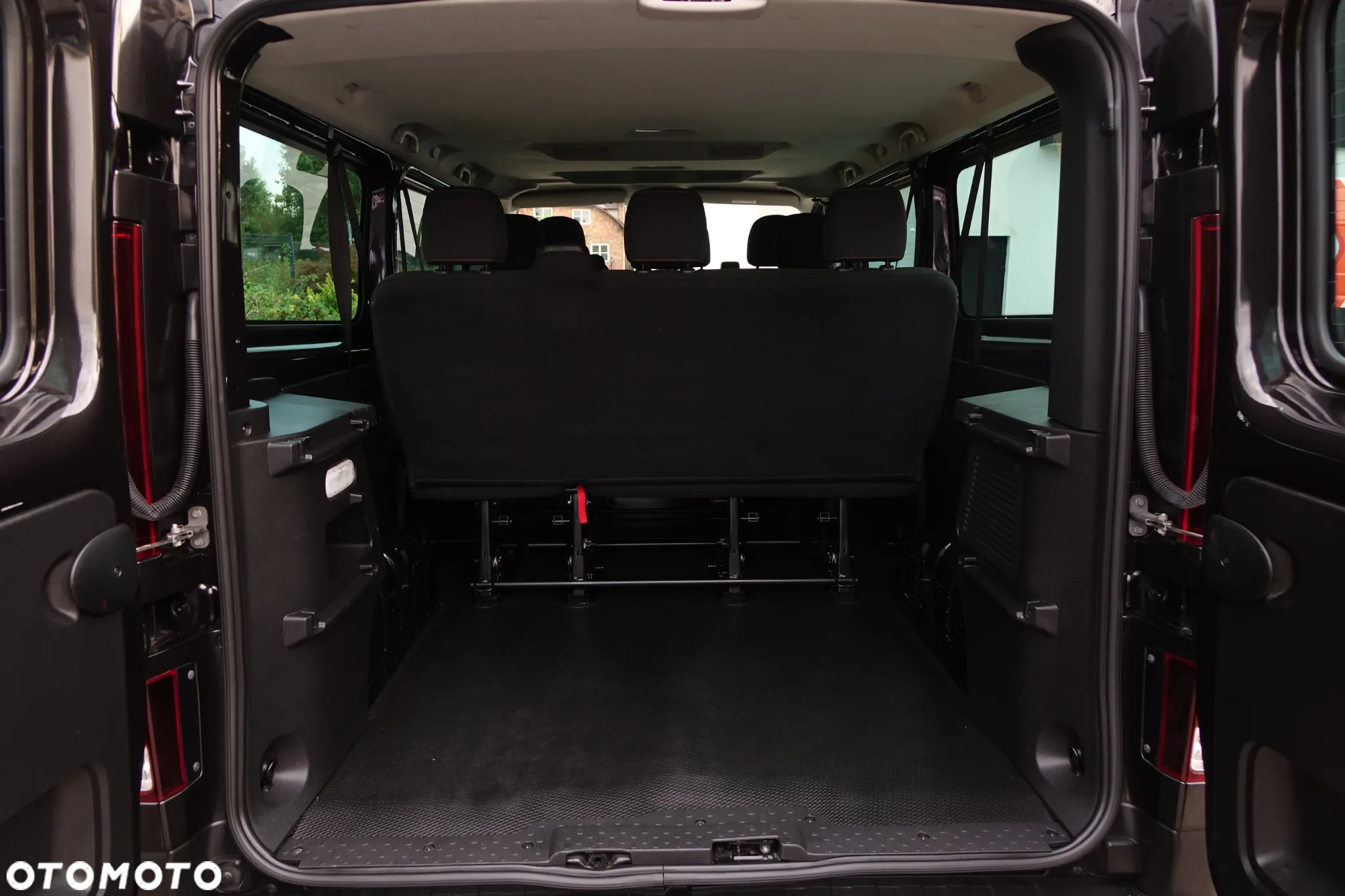 Renault Trafic Grand Passenger 3,0t Business - 18