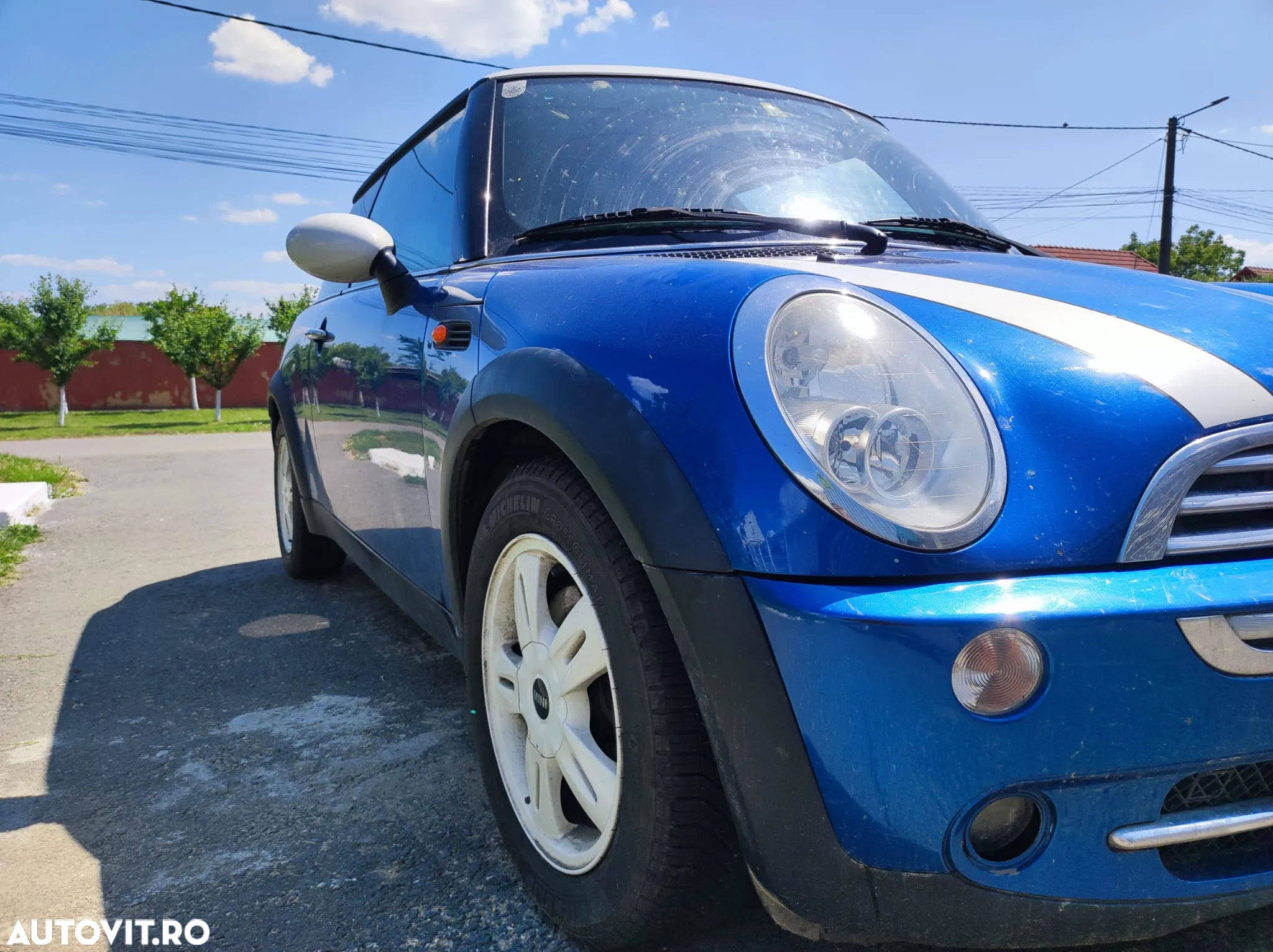 Mini Cooper Cabrio - 2
