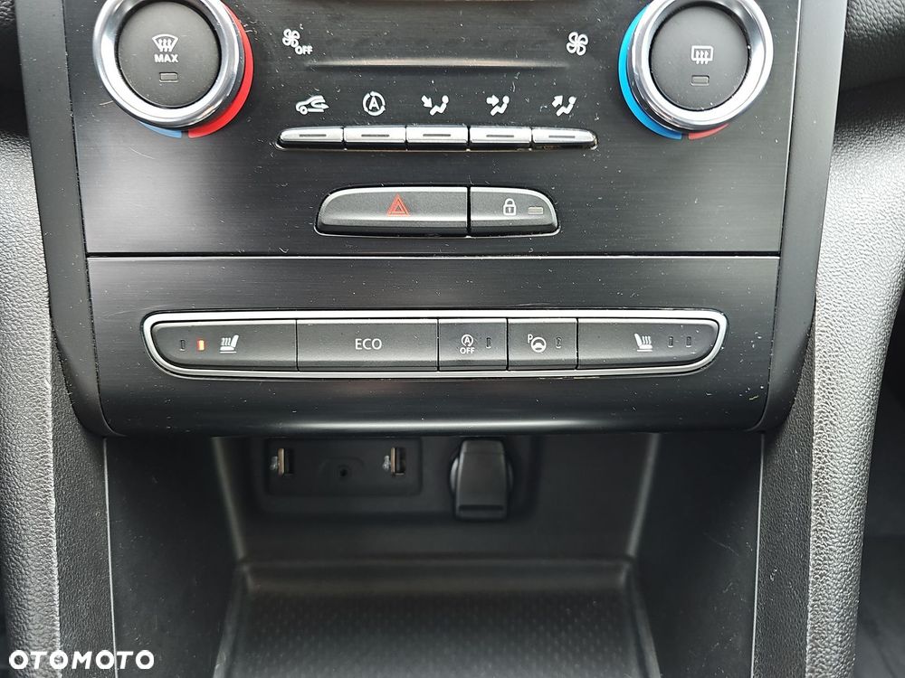 Renault Megane 1.3 TCe FAP Intens - 26