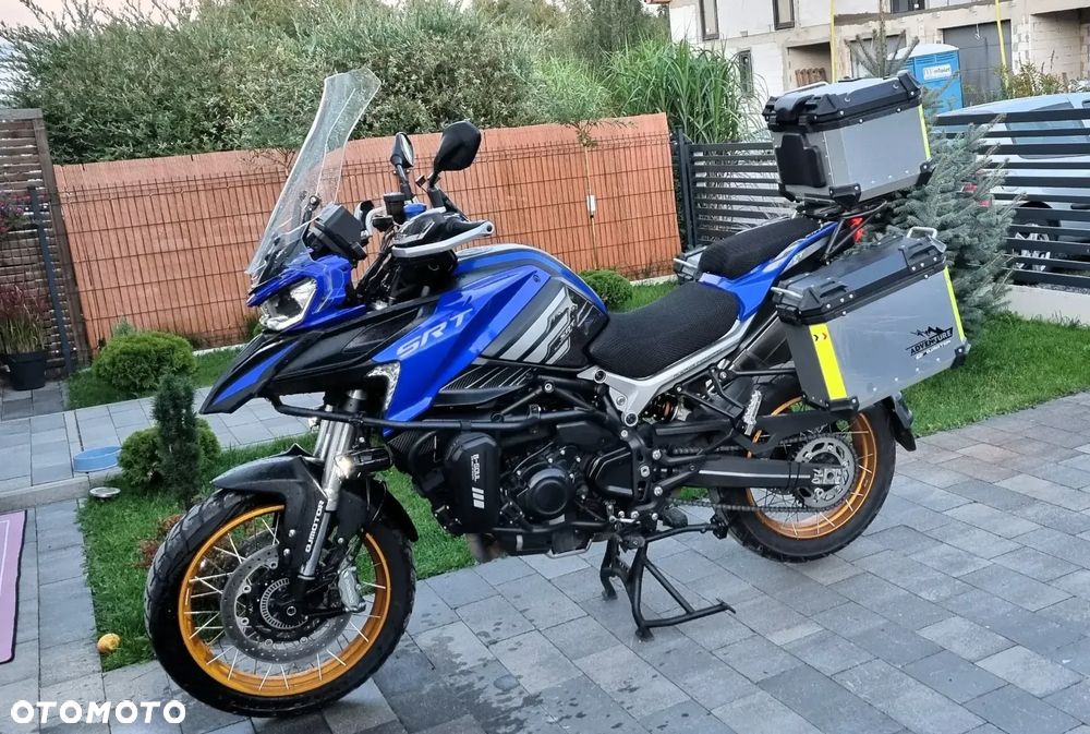 QJMOTOR SRT 800SX - 2