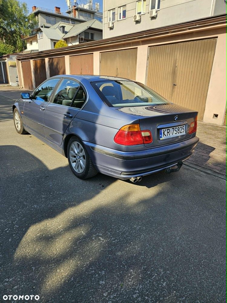 BMW Seria 3 - 3
